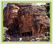 Badami Travel & Tour